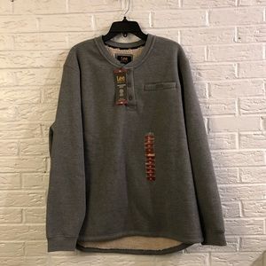 NWT Lee - Outdoor Henley Shirt